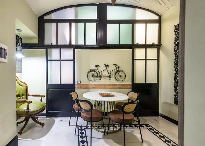 Apartamento As Feel - Maison Torre Argentina - Arenula 41 *